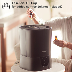 05_HWM445B_Feature_Oil_Cup